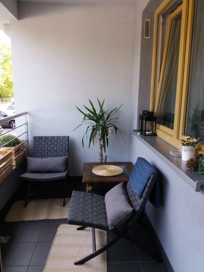 Apartament Pruszków Buitenkant foto